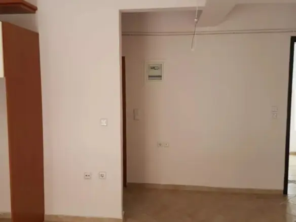 2-bedroom Flat In Kalamaria, Greece (80 M²)