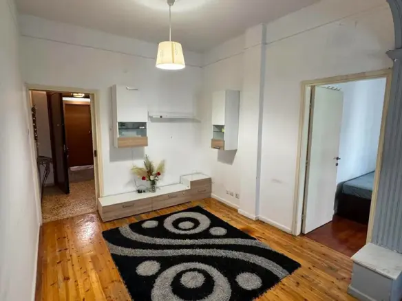 2-bedroom Flat In Center Of Thessaloniki, Greece (70 M²)