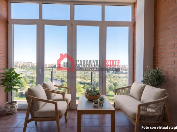 Apartment Of 176 M² In Paterna, Spain