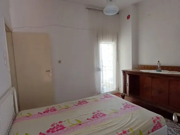 2-bedroom Flat In Center Of Thessaloniki, Greece (70 M²)