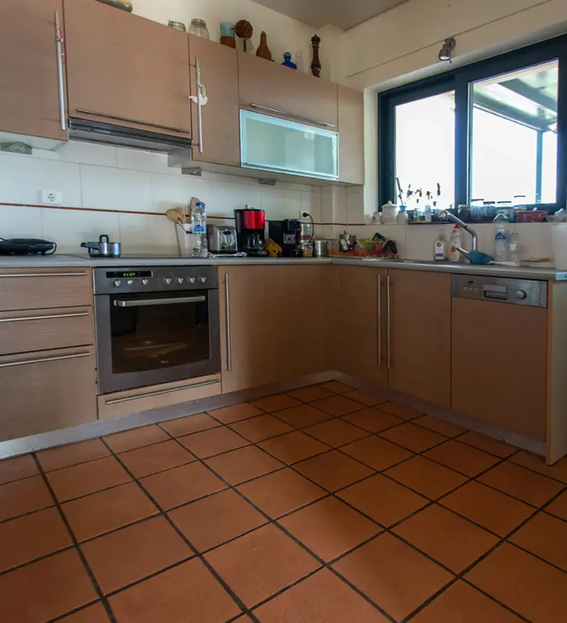 3-bedroom Maisonette In Com. Kapandriti, Greece (250 M²)