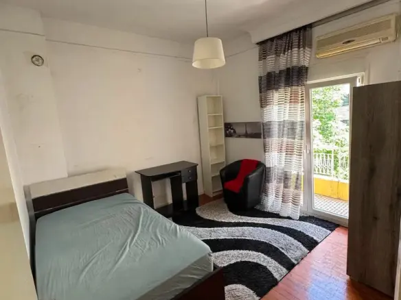 2-bedroom Flat In Center Of Thessaloniki, Greece (70 M²)