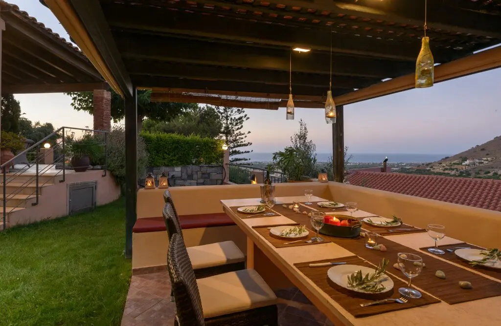 Villa Of 250 M² In Crete