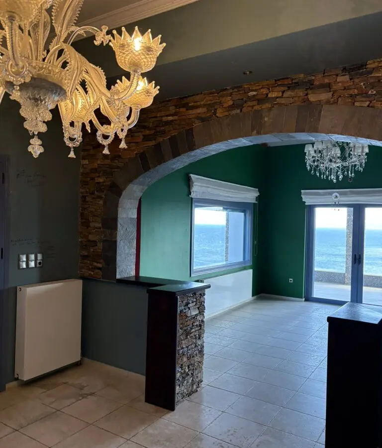 Villa Of 350 M² In Attica