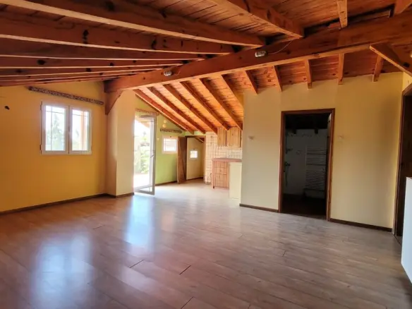 3-bedroom Detached House In Epanomi, Greece (360 M²)