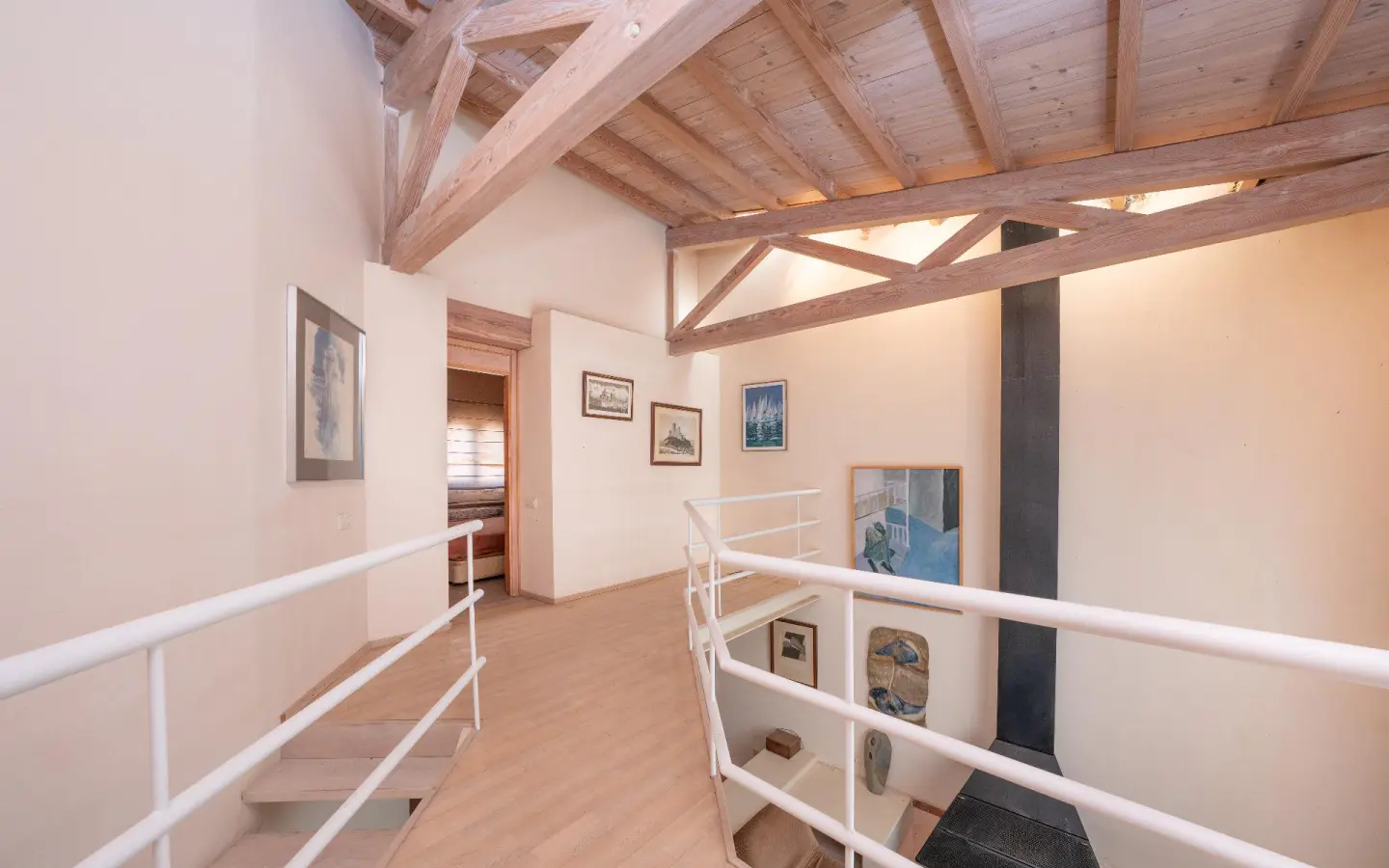Villa Of 1317 M² In Almansa, Spain
