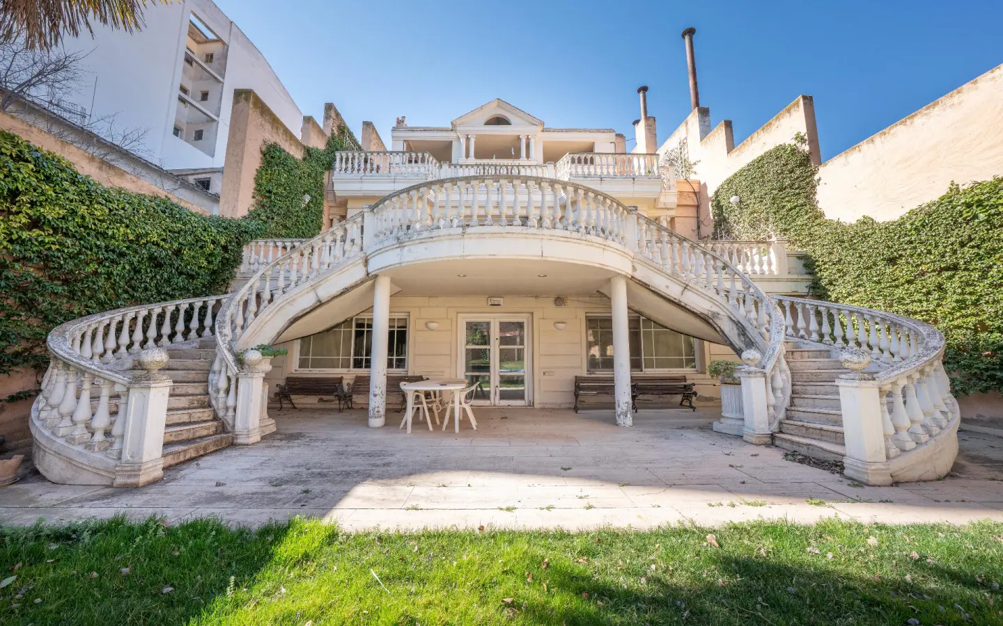 Villa Of 1317 M² In Almansa, Spain
