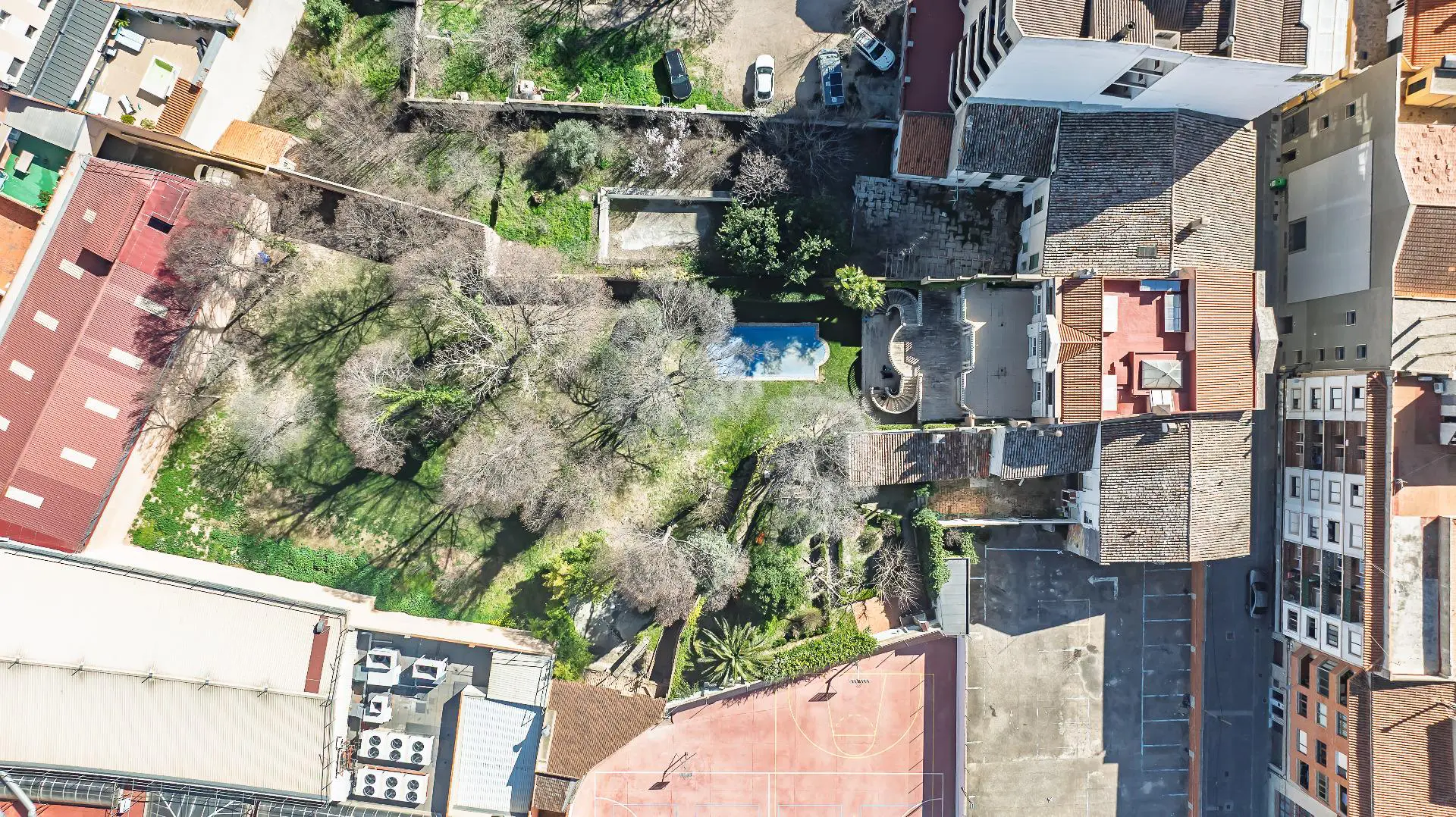 Villa Of 1317 M² In Almansa, Spain