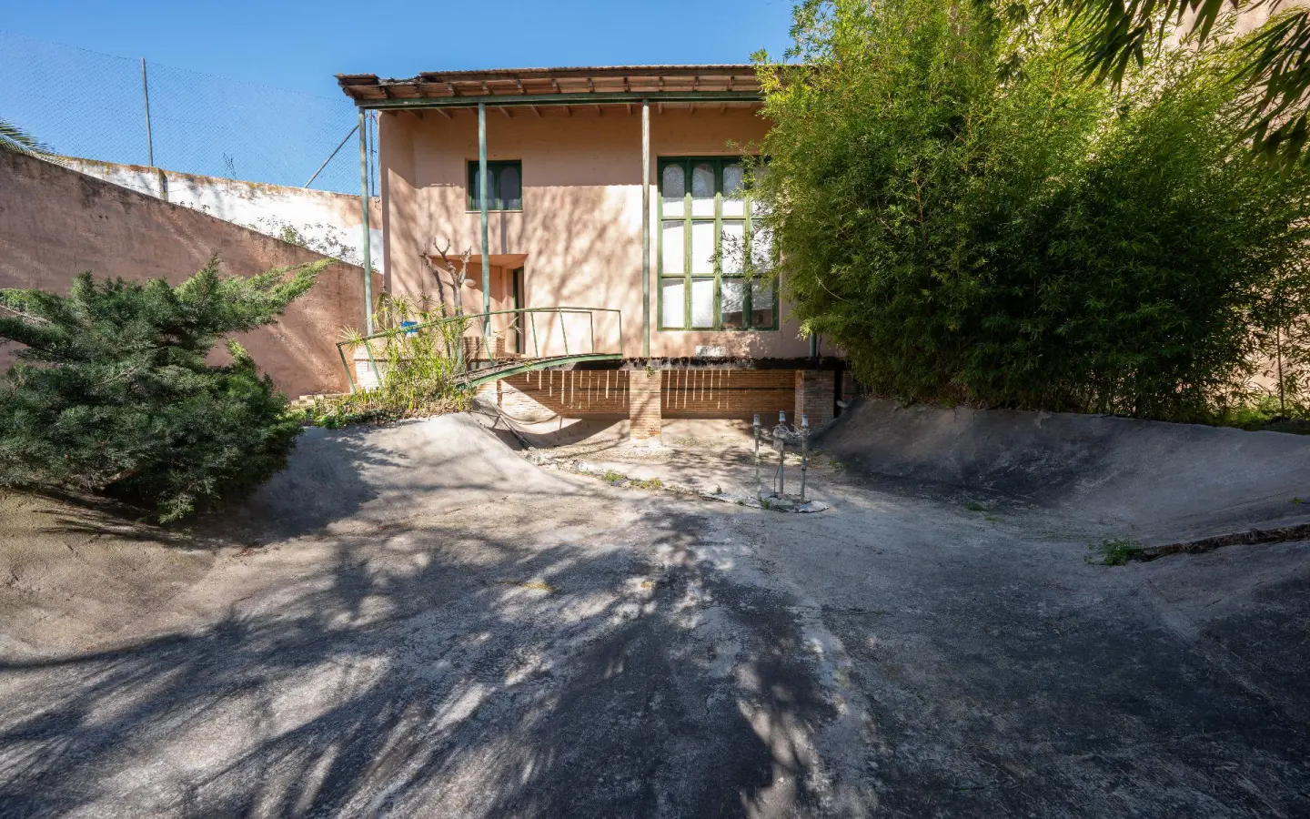 Villa Of 1317 M² In Almansa, Spain
