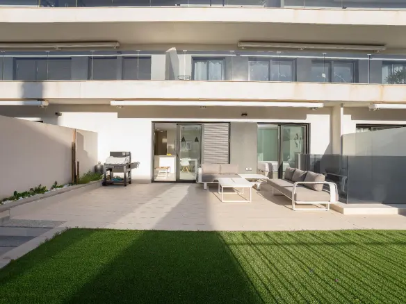 4-bedroom Terraced House In Finestrat, Spain (263 M²)