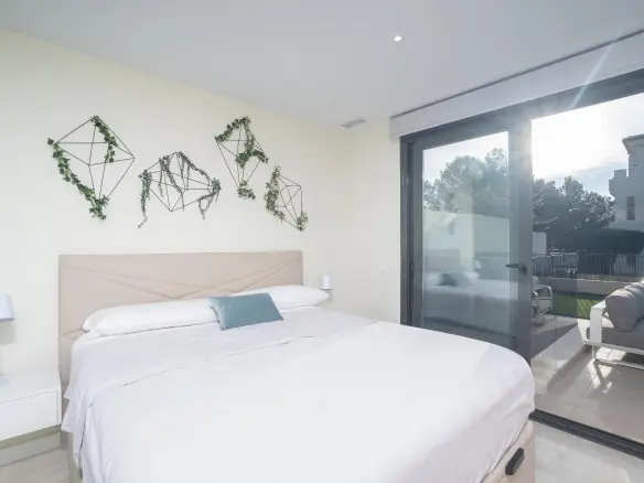 4-bedroom Terraced House In Finestrat, Spain (263 M²)
