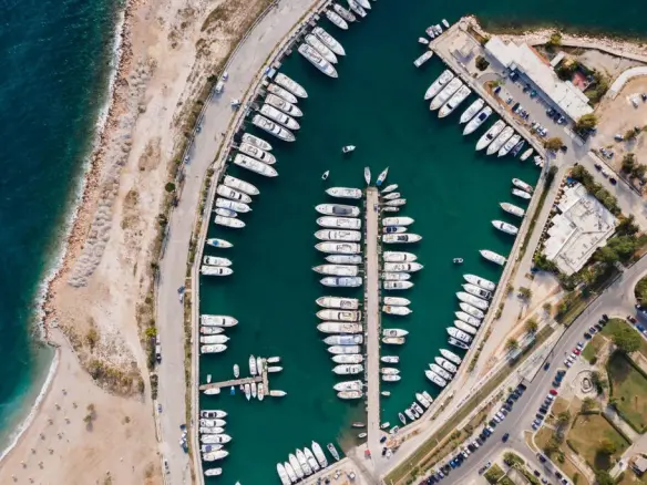 Hotel In Glyfada, Greece (2.200 M²)