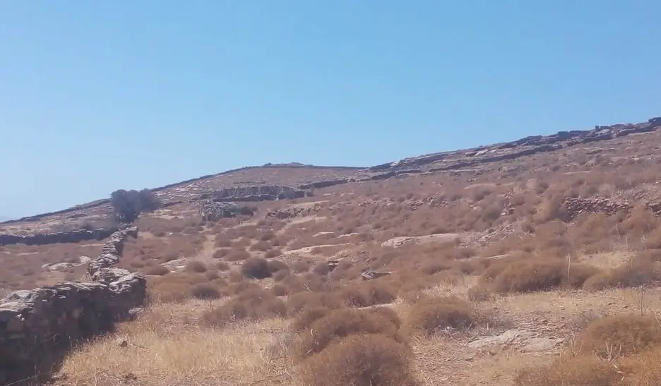 Land Of 187000 M² In Cyclades