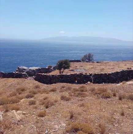 Land Of 187000 M² In Cyclades
