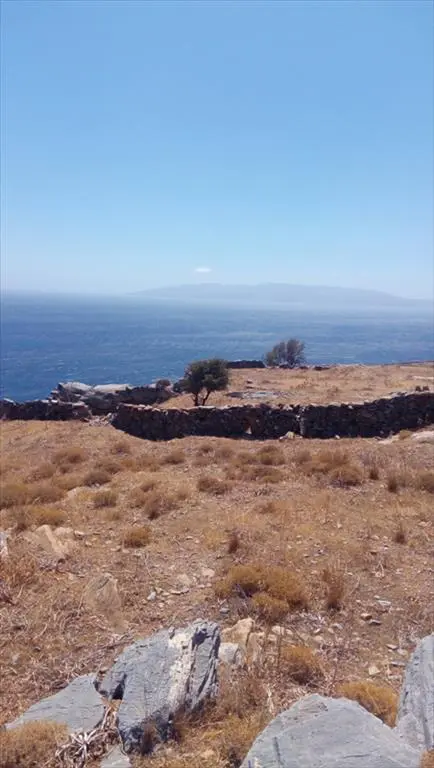 Land Of 187000 M² In Cyclades