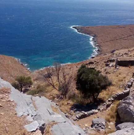 Land Of 187000 M² In Cyclades