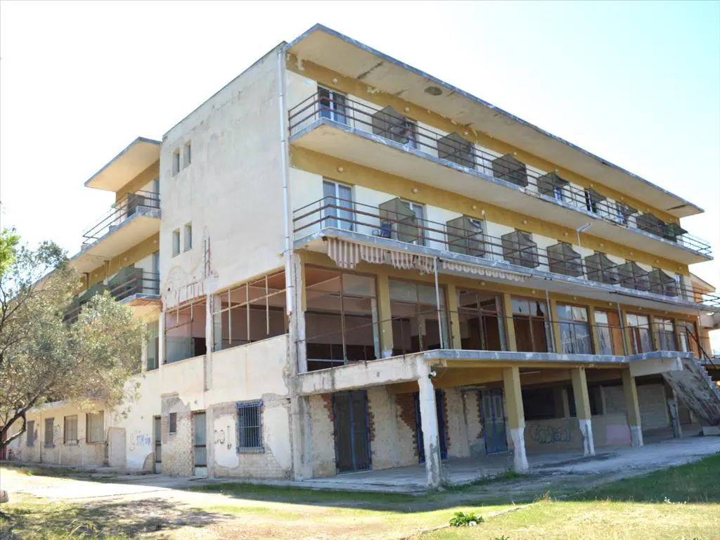Hotel Of 2415 M² In Eastern Peloponnese
