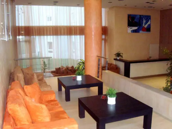 Hotel Of 4022 M² In Athens