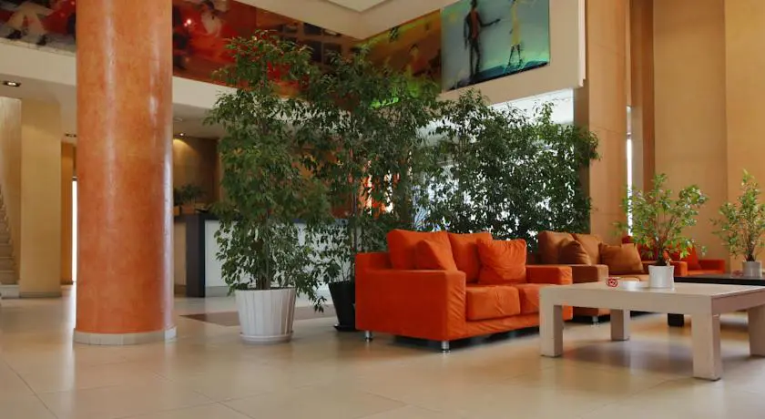 Hotel Of 4022 M² In Athens