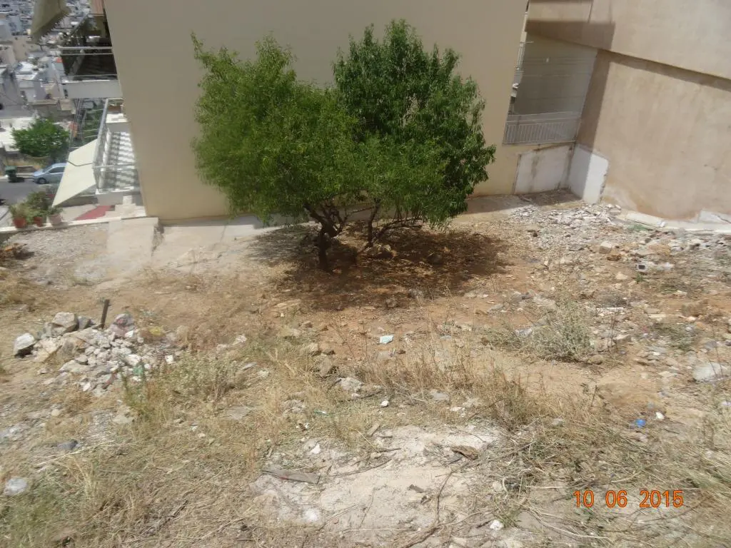 Land Of 230 M² In Athens