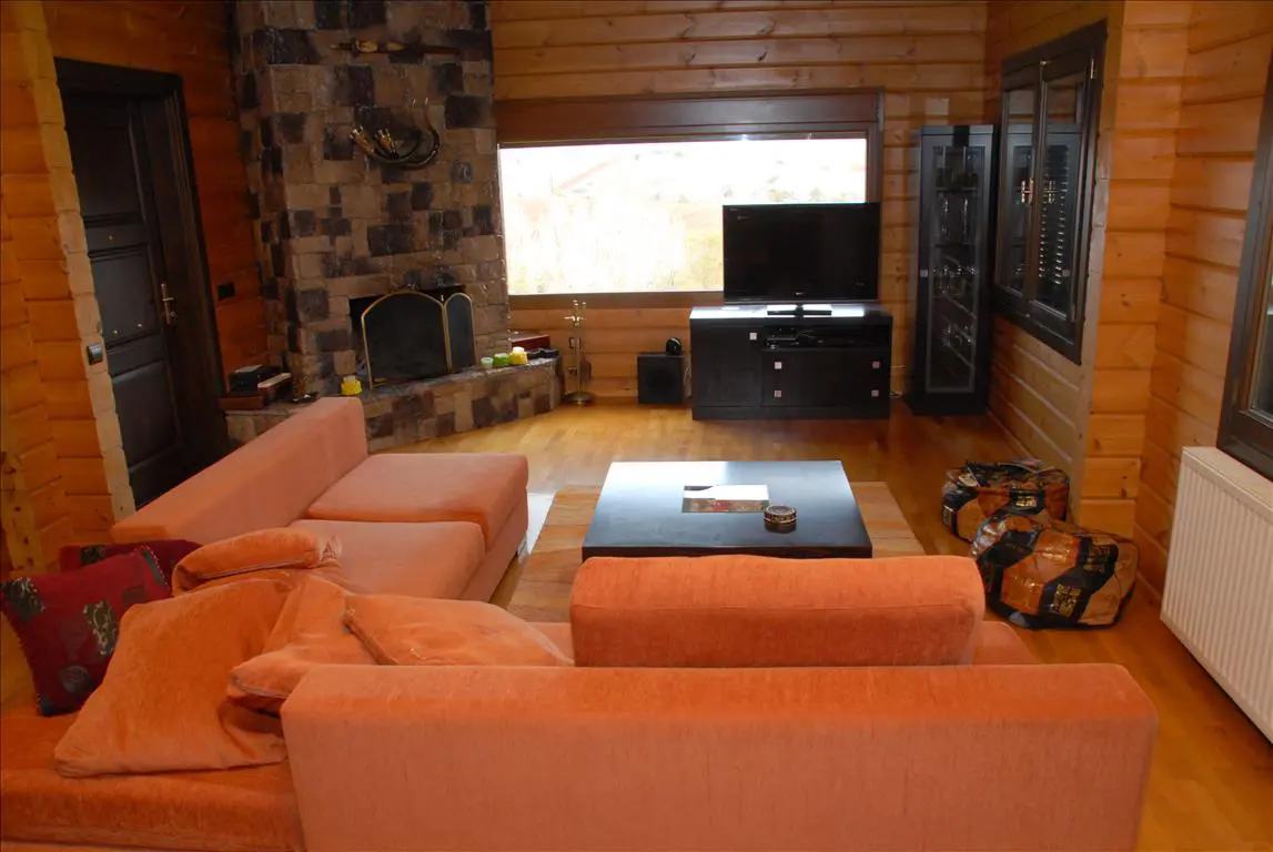 Detached House Of 150 M² In North Greece