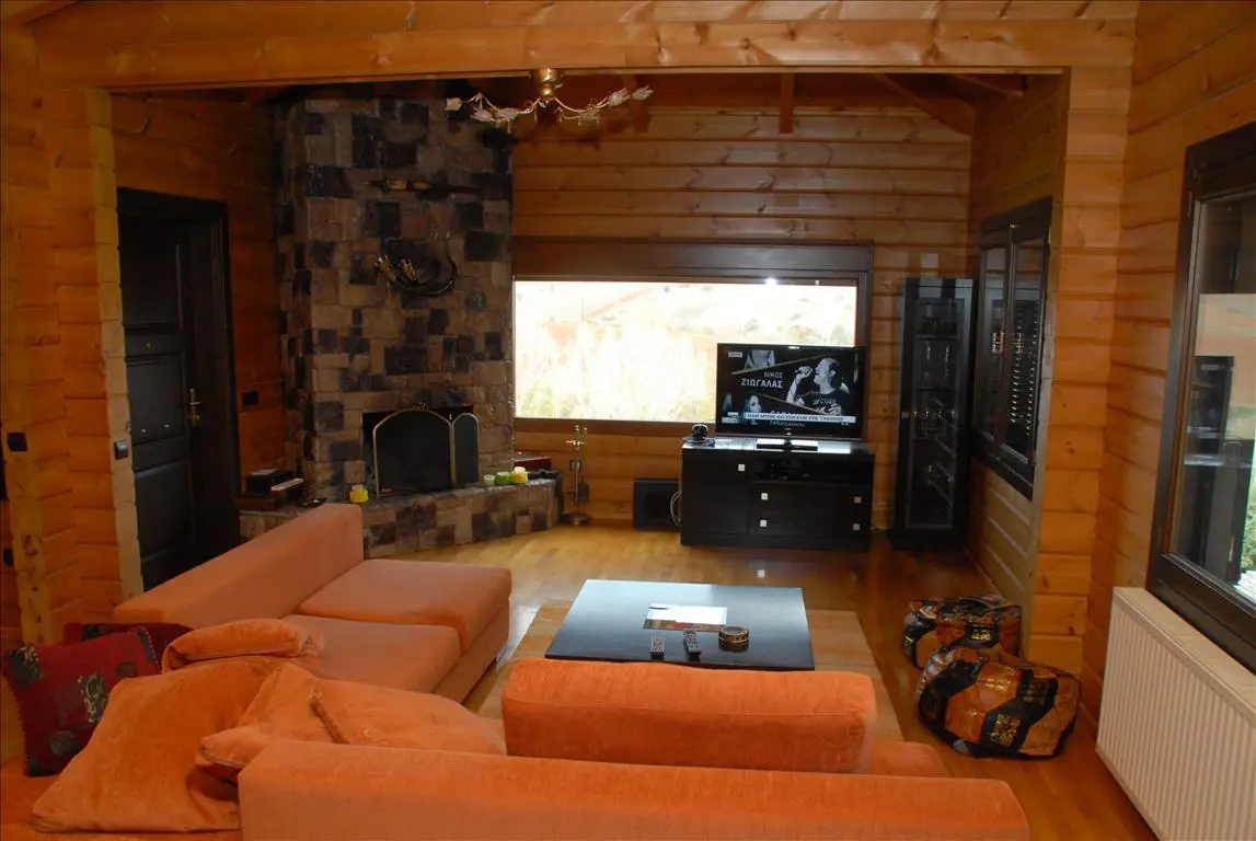 Detached House Of 150 M² In North Greece