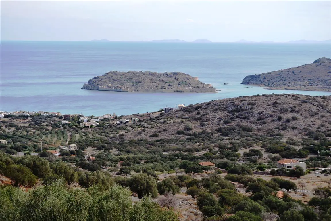 Land Of 13200 M² In Crete