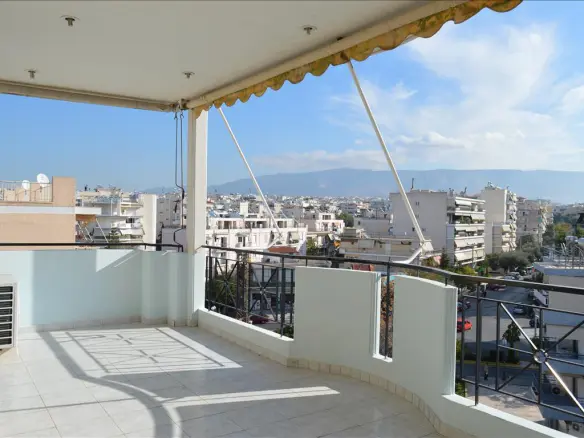 Flat Of 120 M² In Athens