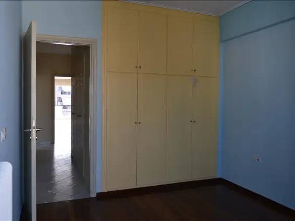 3-bedroom Flat In Palaio Faliro, Greece (120 M²)