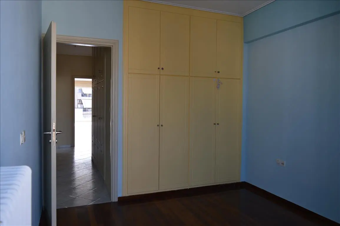 Flat Of 120 M² In Athens