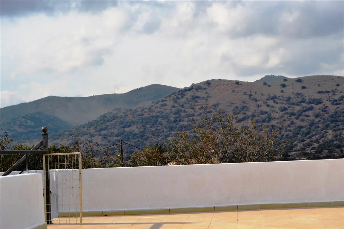 Detached House Of 340 M² In Crete