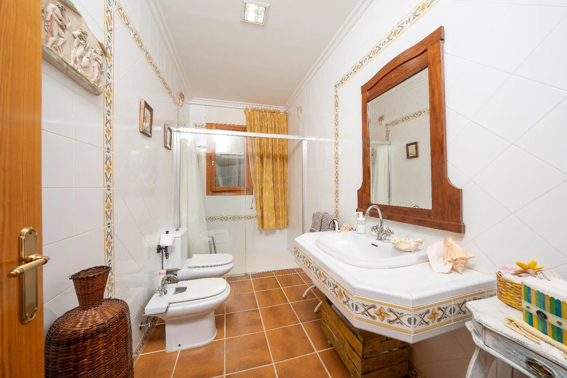 Villa Of 200 M² In Novelda, Spain