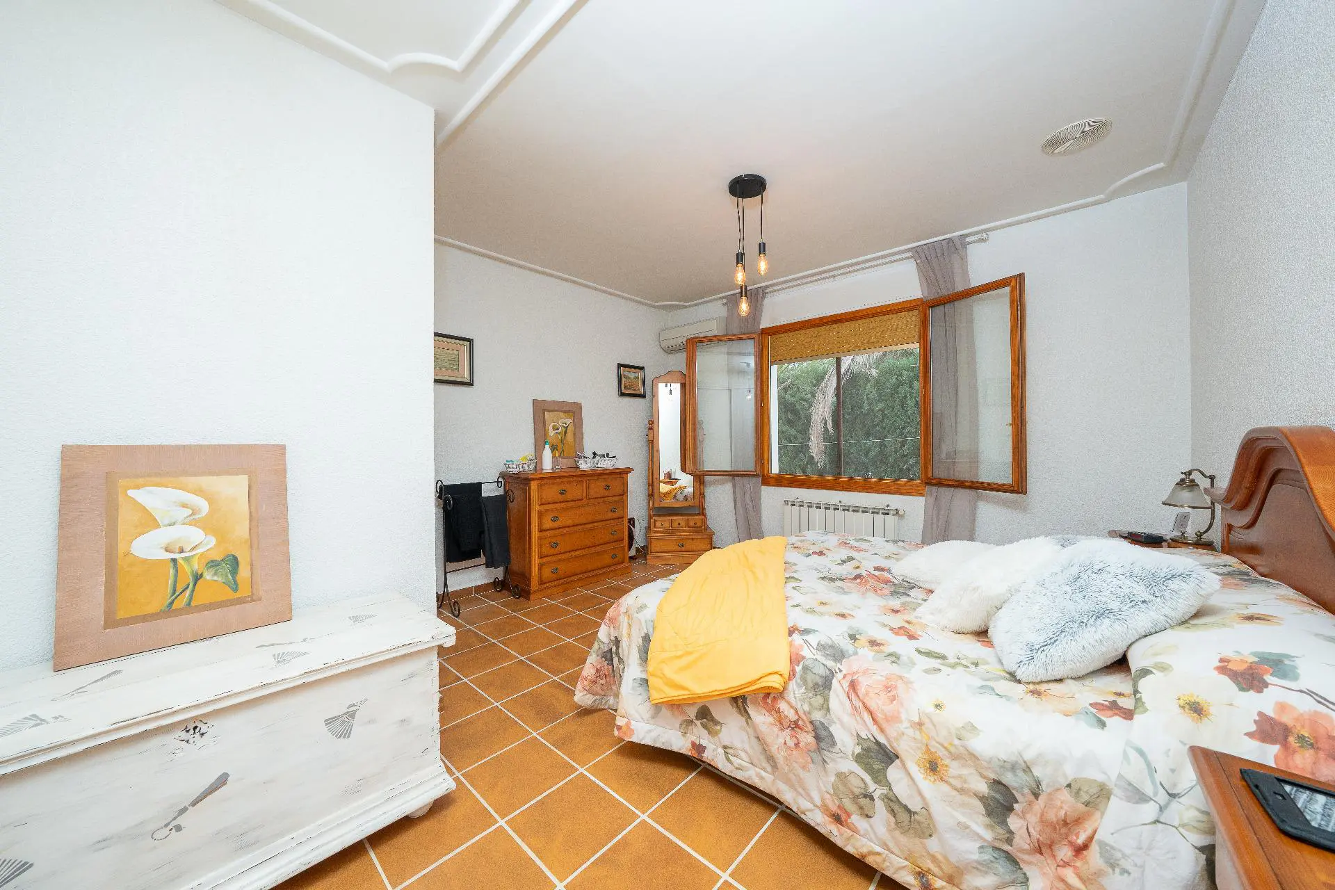 Villa Of 200 M² In Novelda, Spain