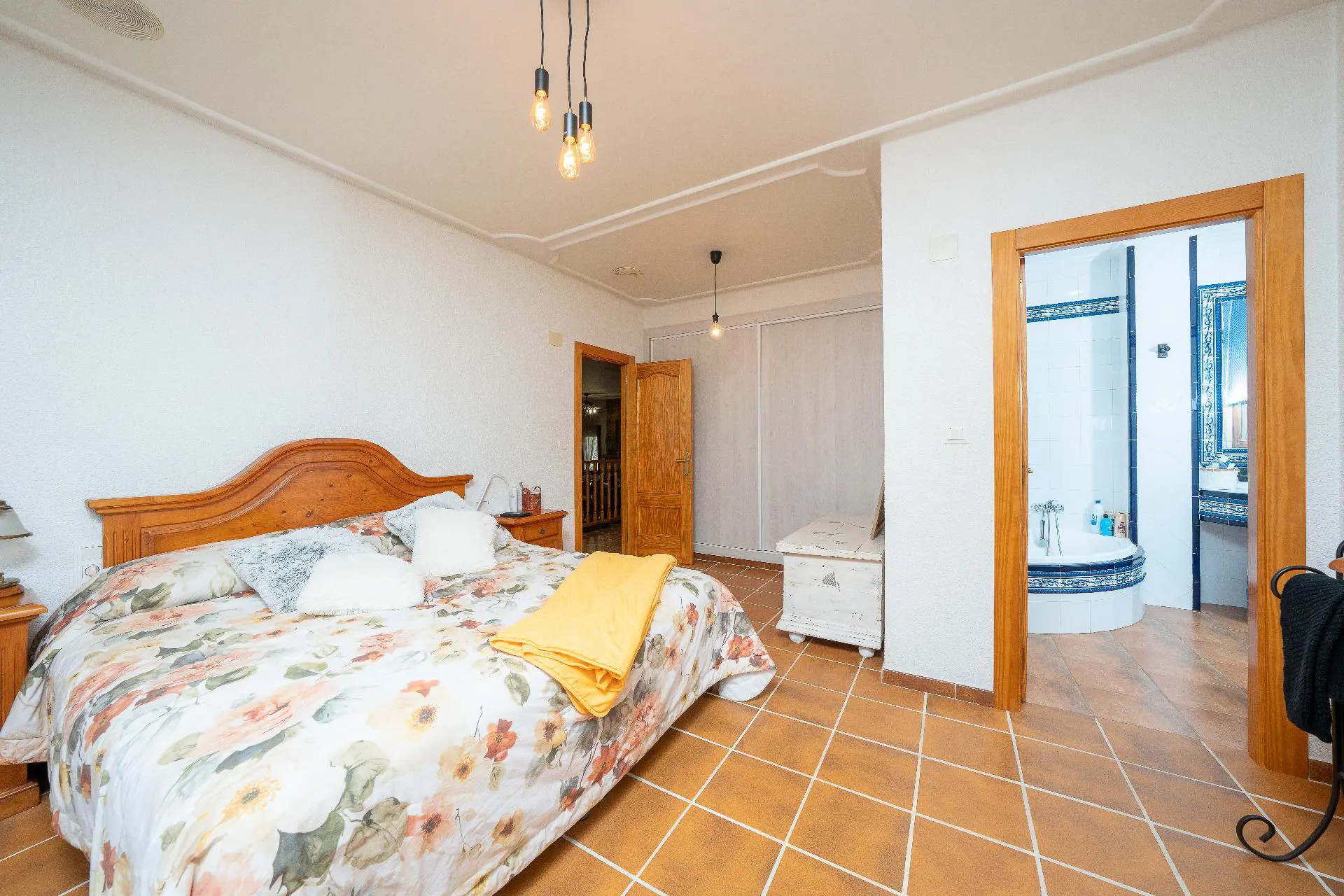 Villa Of 200 M² In Novelda, Spain