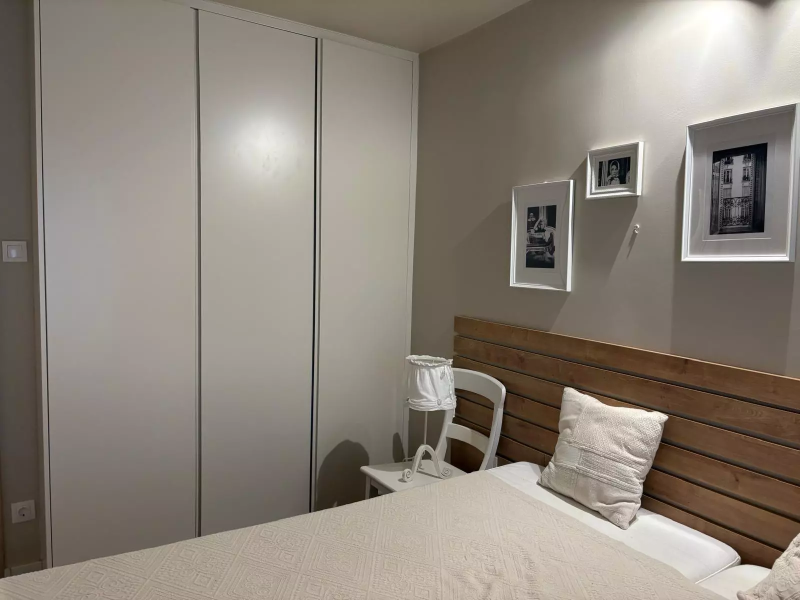 362000 Eur – Fully Renovated, Premium Apartment With The Buda Castle View For Sale In The Most Posh Area Of Budapest