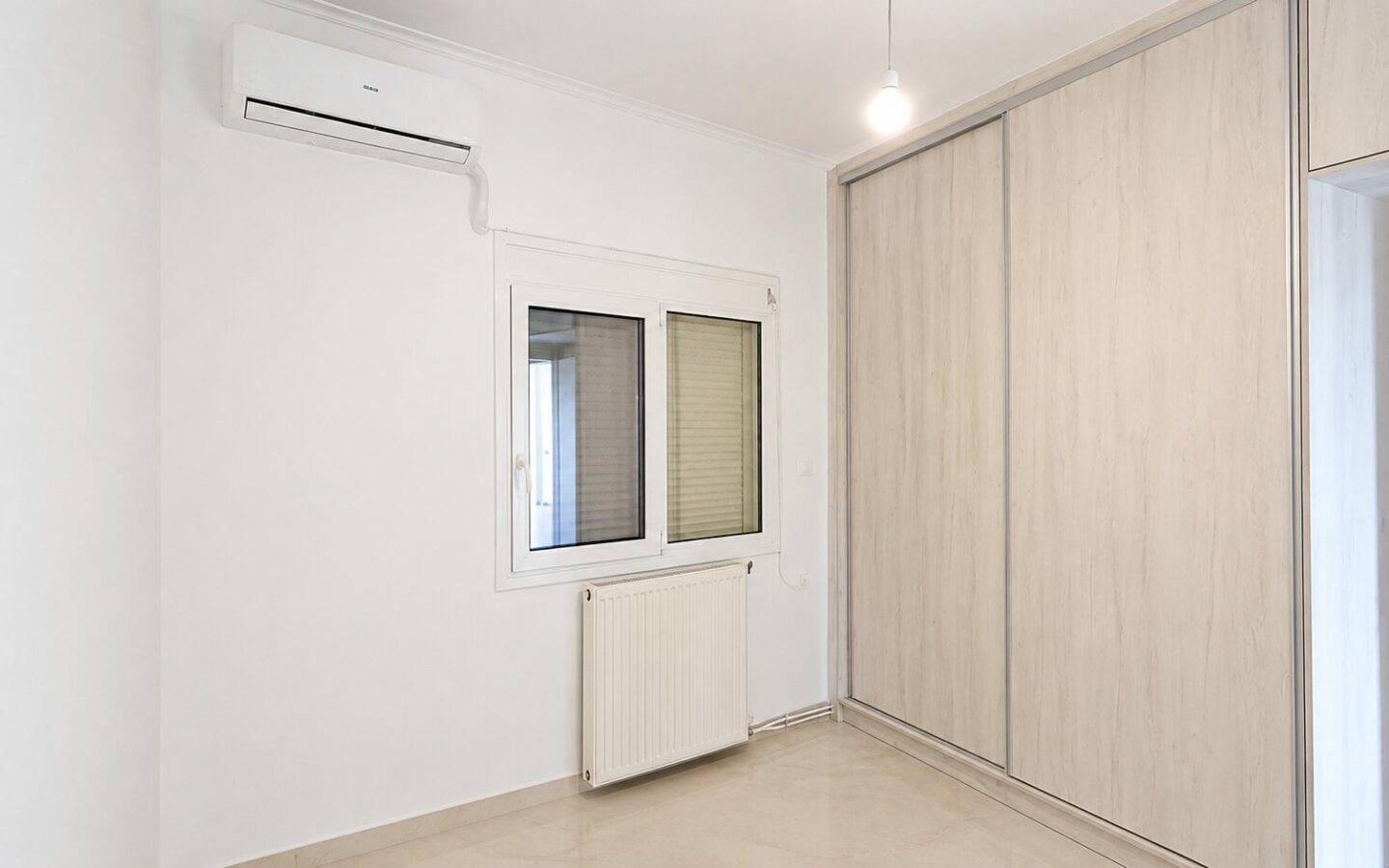 Renovated 110 Sq.m. Apartment With Unique Sea View For Sale In Vasiliko, Evia