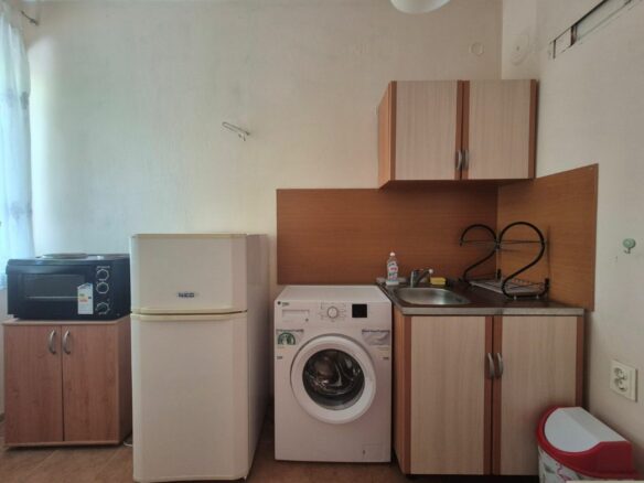 Studio Apartment Of 30 M² With Furnishings In Akacia