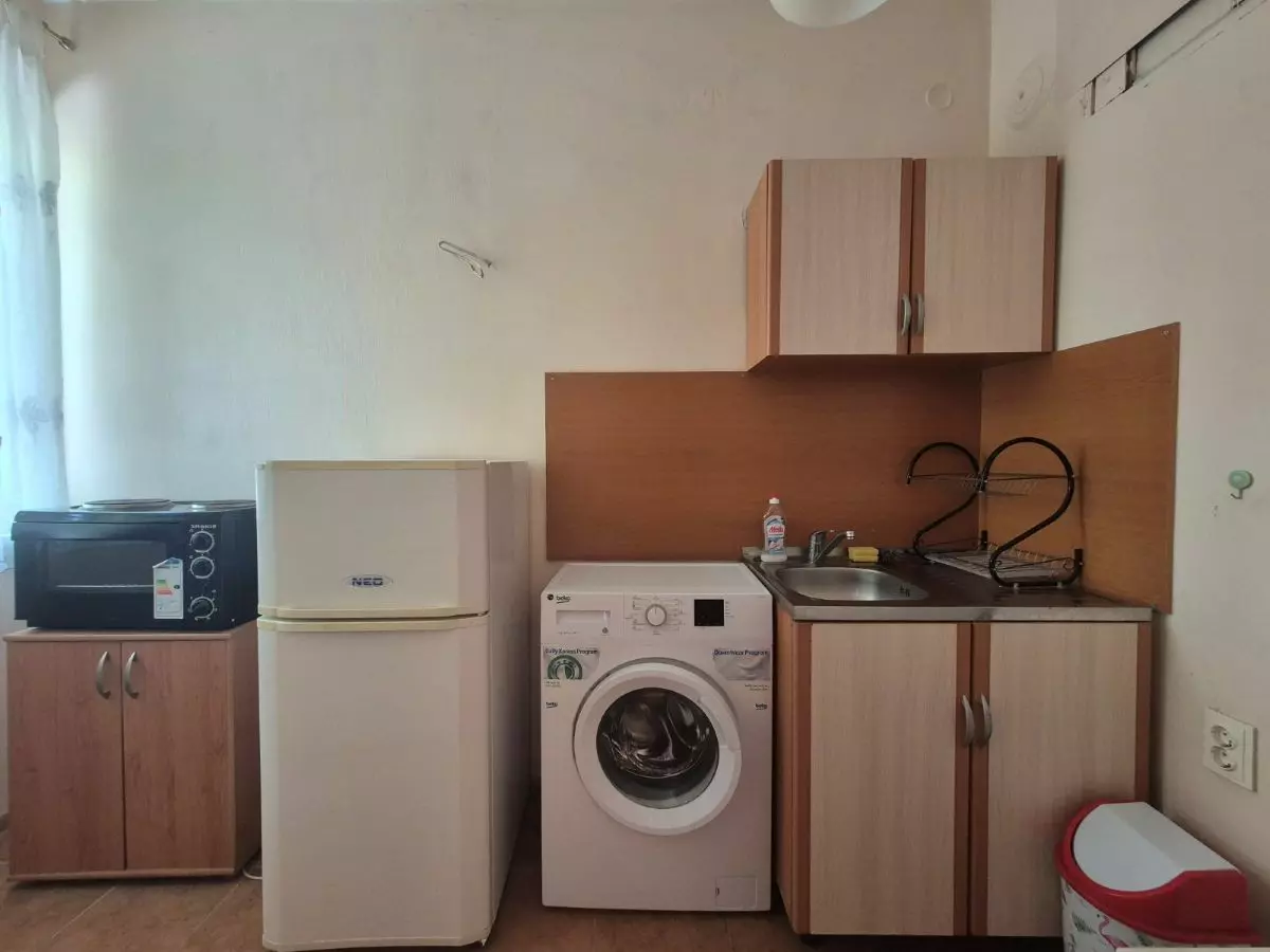 Studio Apartment Of 30 M² With Furnishings In Akacia