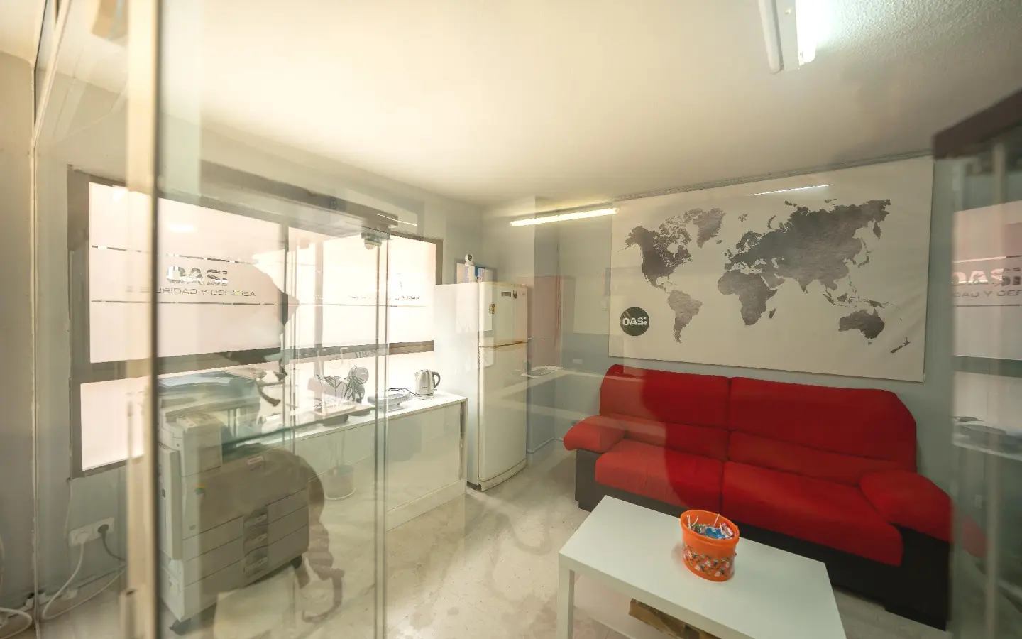 1-bedroom Commercial Unit In Alicante, Spain (105 M²)