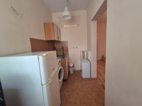 Studio Apartment Of 30 M² With Furnishings In Akacia