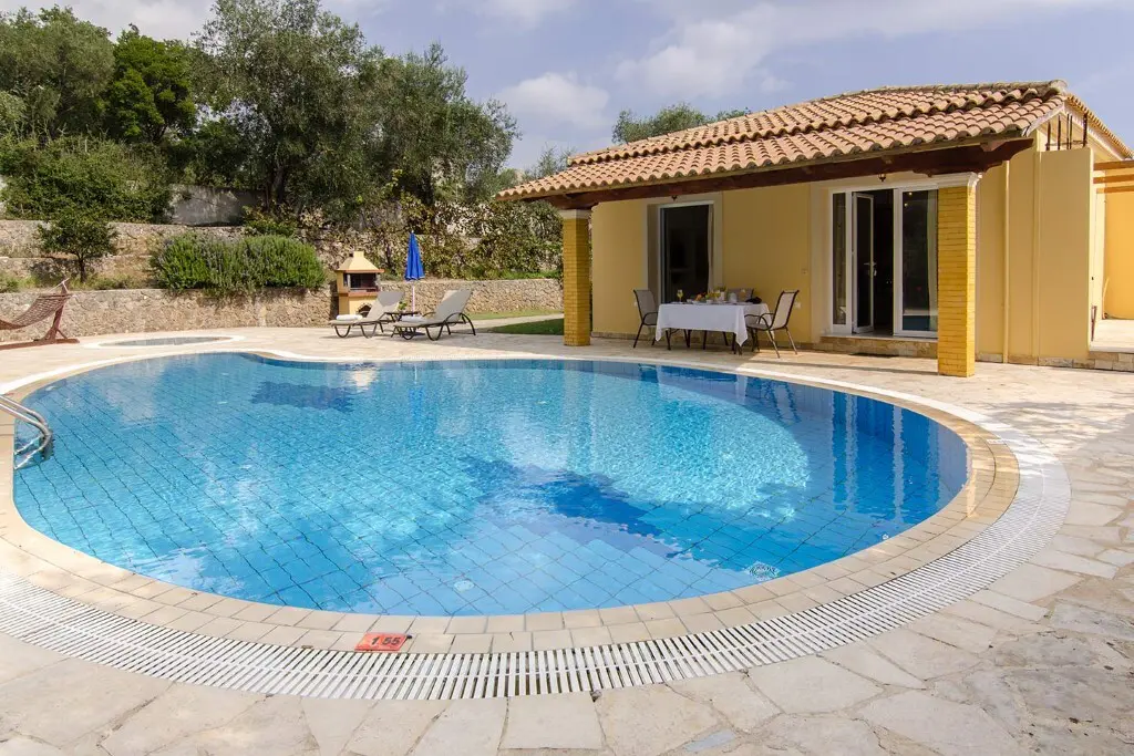 Villa Of 65 M² In Corfu