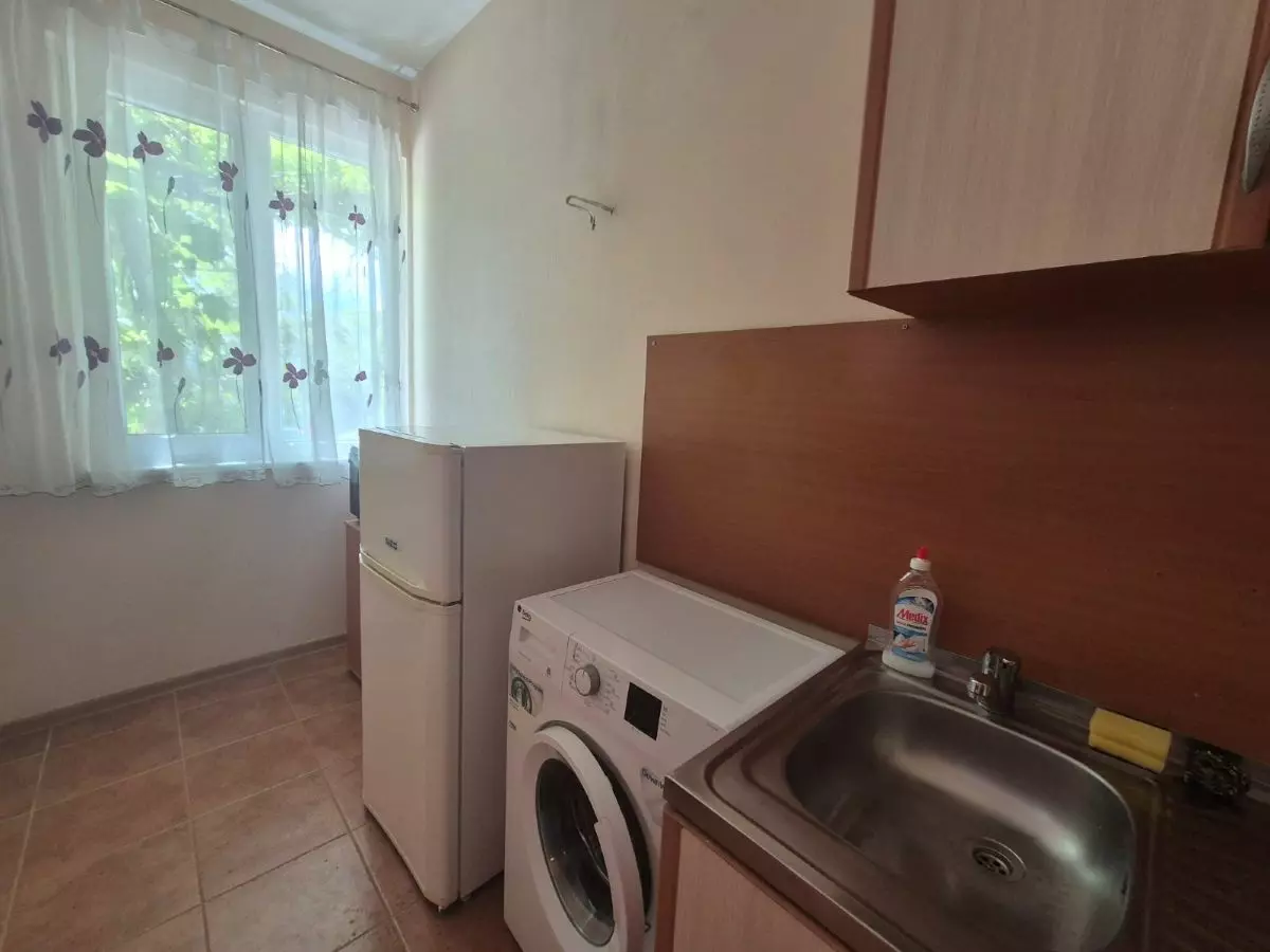 Studio Apartment Of 30 M² With Furnishings In Akacia