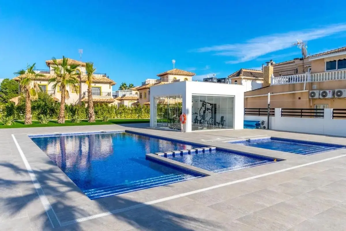Penthouse 87 M² In Torrevieja, Spain