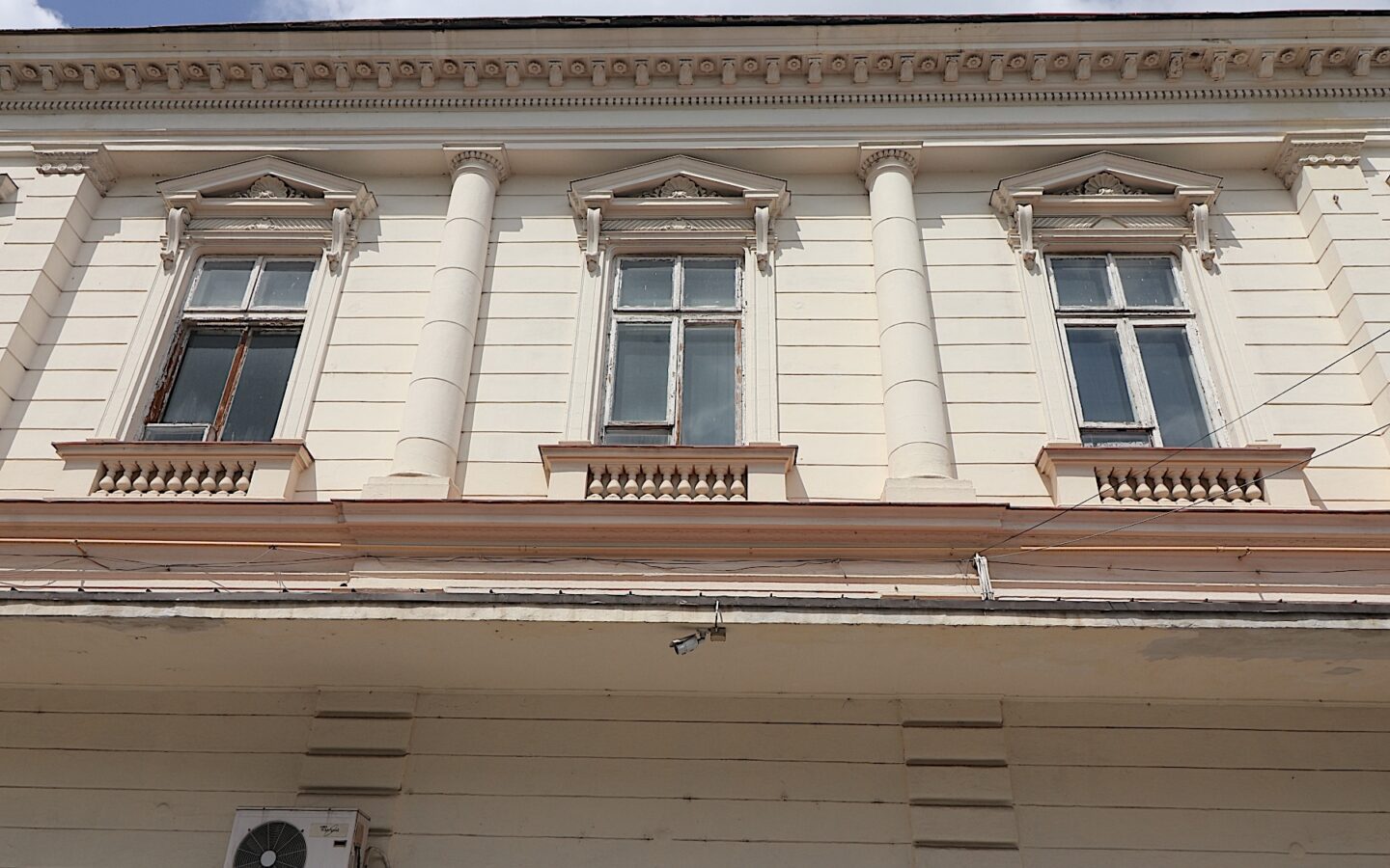 Historic Building Of 0 M² With Investment Opportunity In The Center Of Bucharest