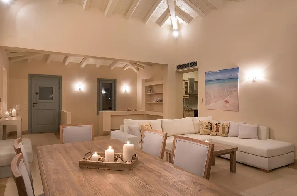 Villa Of 300 M² In Eastern Peloponnese – Ermionida