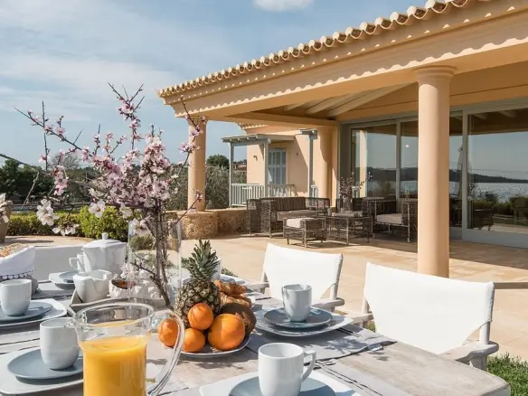 5-bedroom Villa In Kranidi, Greece (300 M²)
