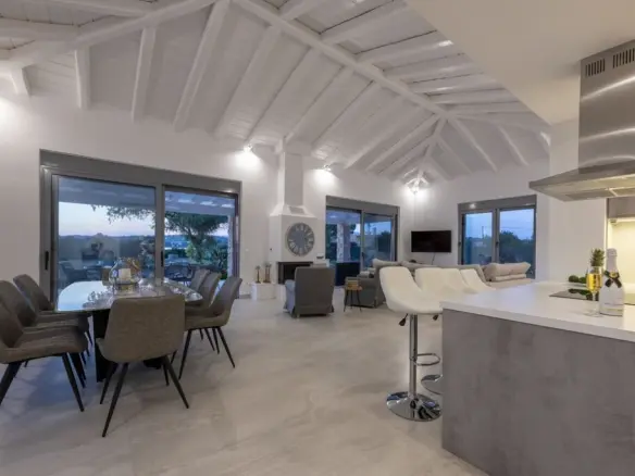 4-bedroom Villa In Kranidi, Greece (270 M²)