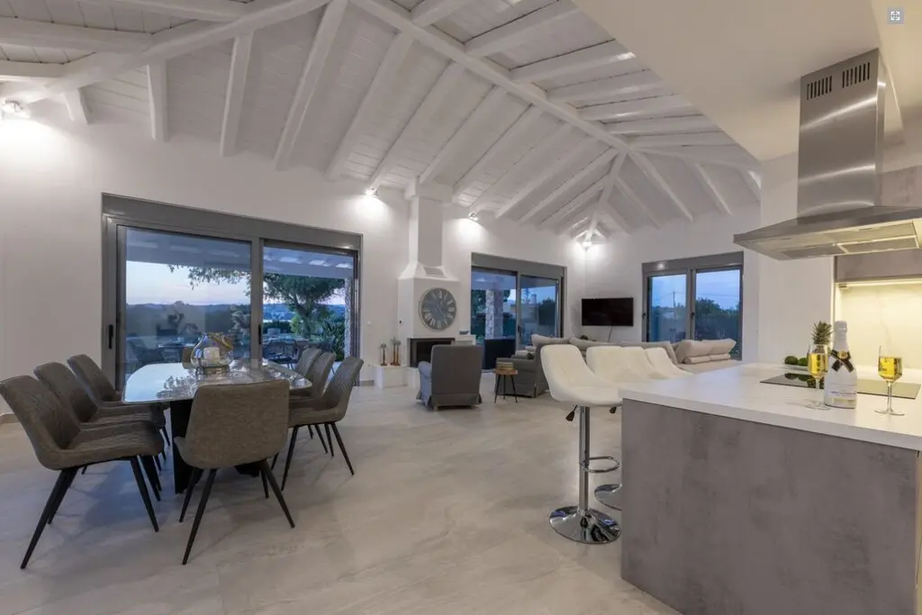 Villa Of 270 M² In Eastern Peloponnese – Ermionida