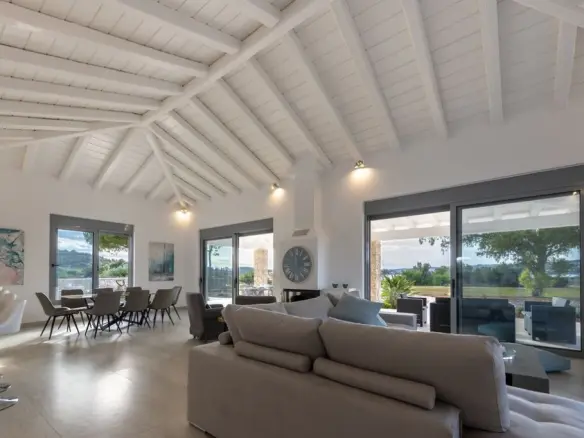 4-bedroom Villa In Kranidi, Greece (270 M²)