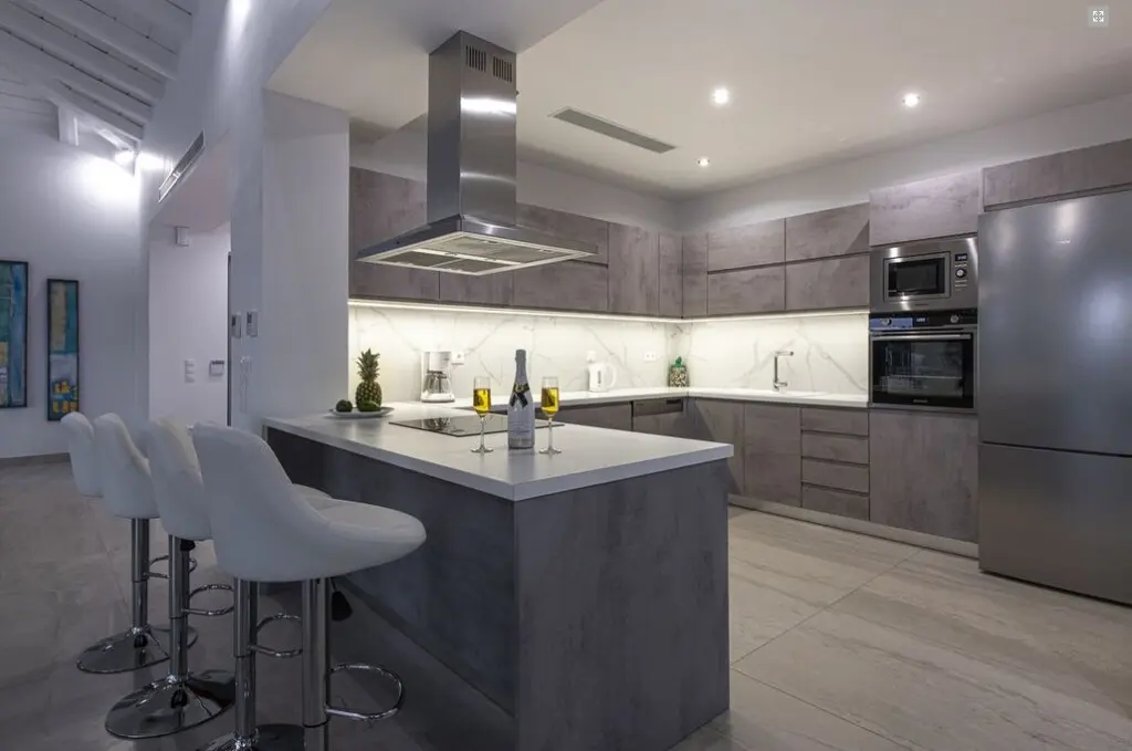 Villa Of 270 M² In Eastern Peloponnese – Ermionida